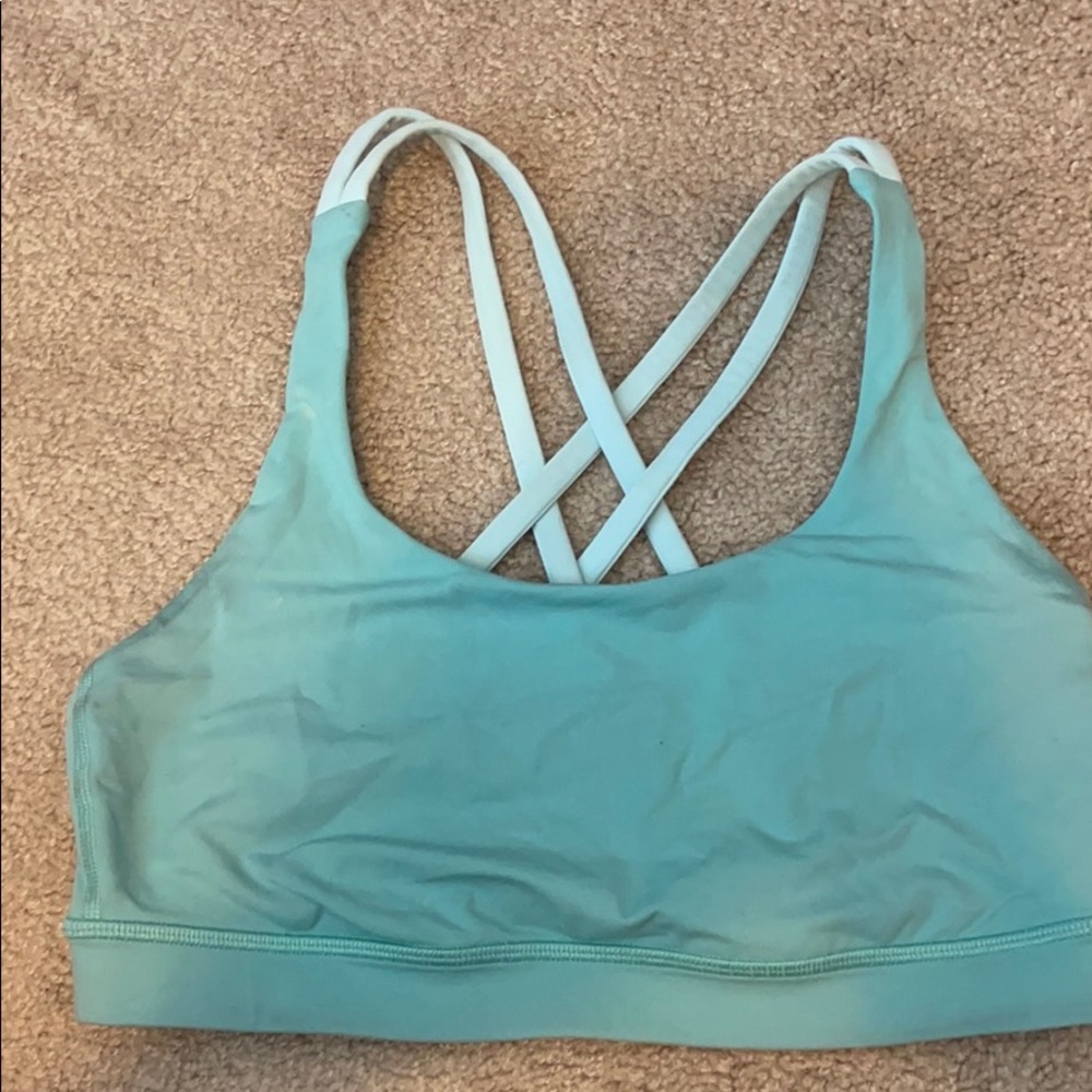 Lululemon sports bra